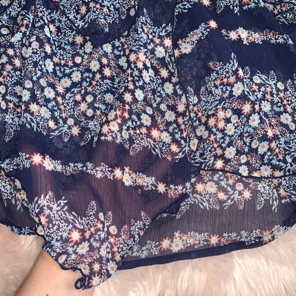 Maurices sheer flowy tiered floral tank top - Picture 4 of 7